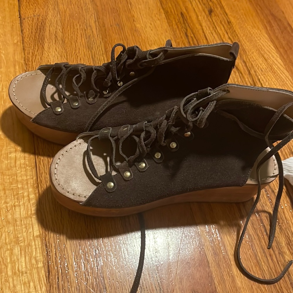 rag and co lace wedge